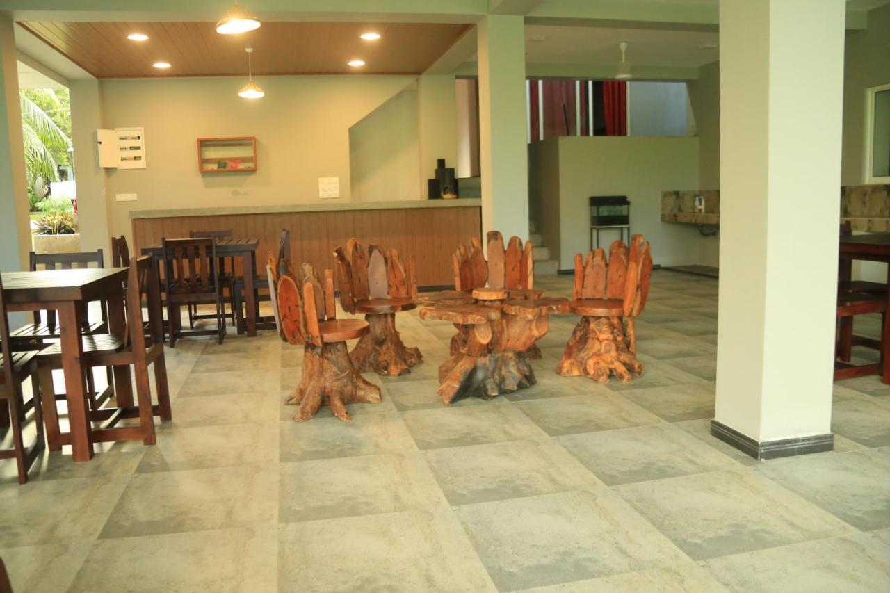 Sri Villa Rest Hikkaduwa Luaran gambar