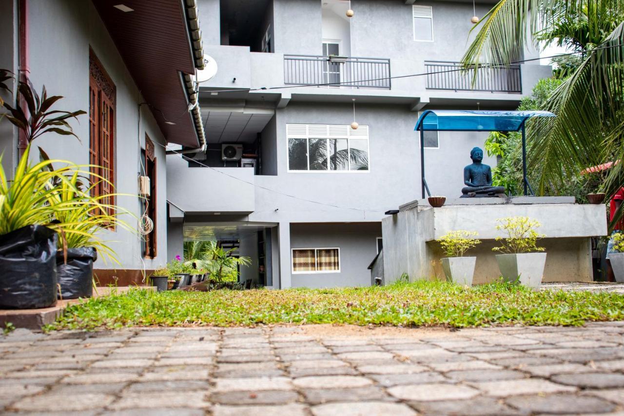 Sri Villa Rest Hikkaduwa Luaran gambar