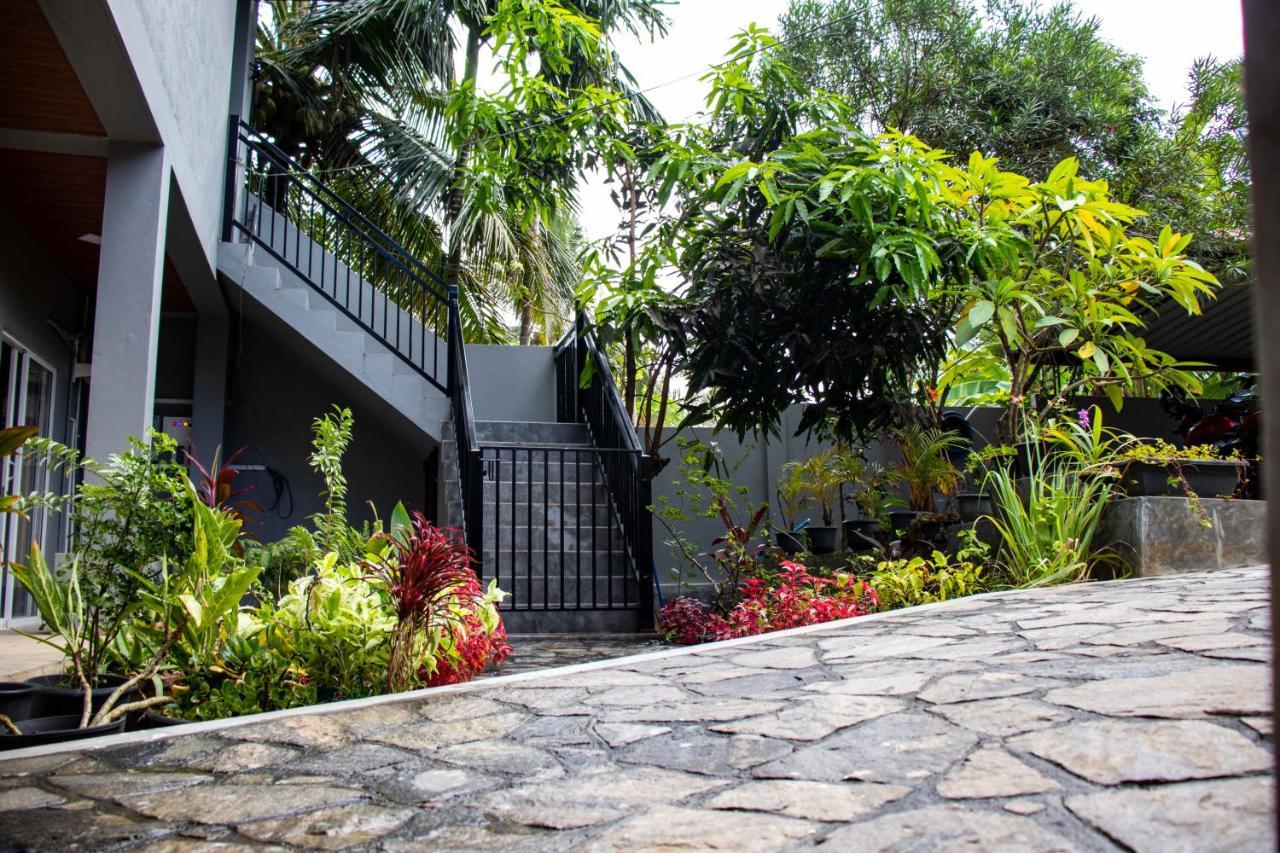 Sri Villa Rest Hikkaduwa Luaran gambar