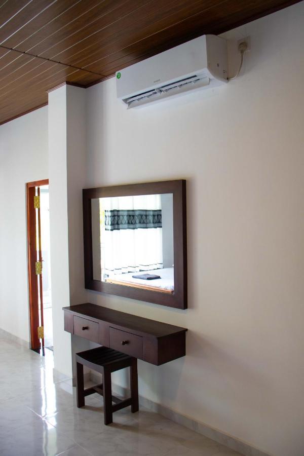 Sri Villa Rest Hikkaduwa Luaran gambar